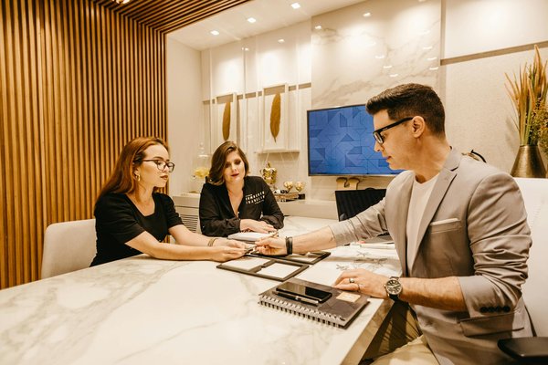 Essential Legal Guidelines for UK Businesses to Adhere to EU GDPR When Serving EU Customers